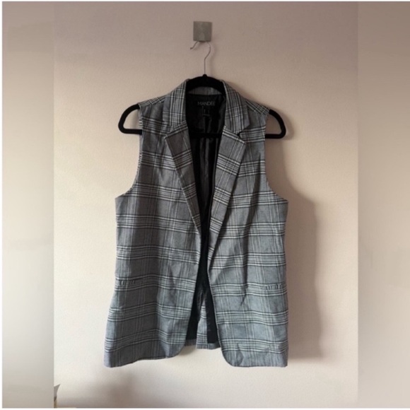 Mandee Grey & Black Plaid Vest Size Large - Picture 1 of 5